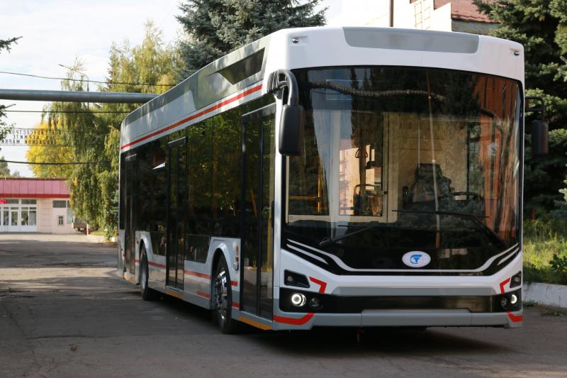 "ПК Транспортные системы" отправила первый троллейбус в Омск