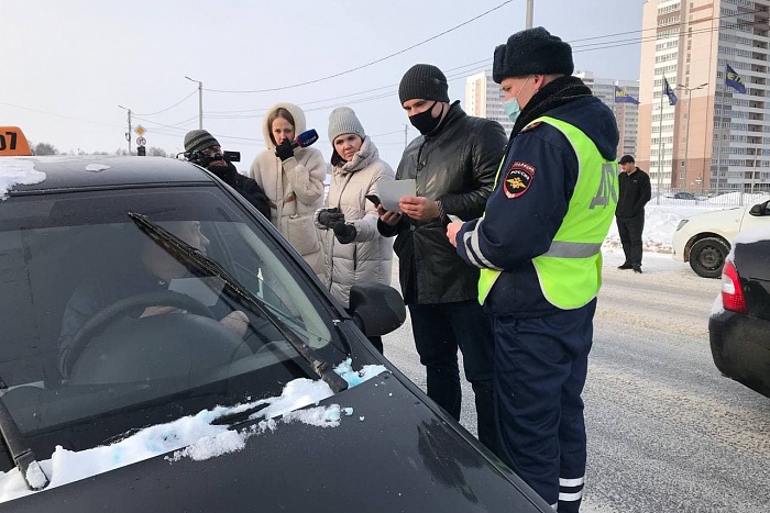 В Кирове в ходе рейда региональный минтранс выявил нелегальных перевозчиков