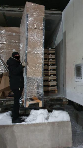 Смоленские таможенники задержали более 100 тонн фруктов из списка продуктового эмбарго
