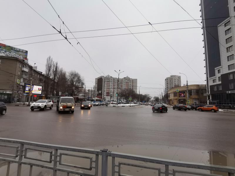 Активисты ОНФ просят власти сделать безопаснее оживленный перекресток на площади Заставы Воронежа