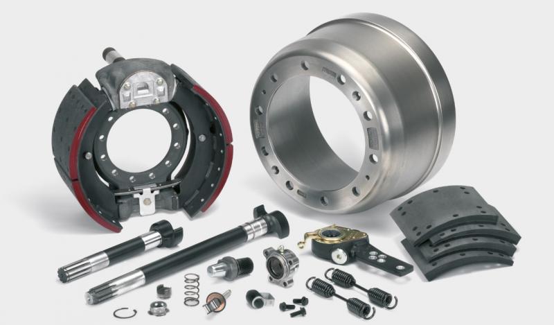Фрикционные накладки Meritor: оригинальное качество для сервисного обслуживания коммерческих автомобилей и полуприцепов с барабанными тормозами