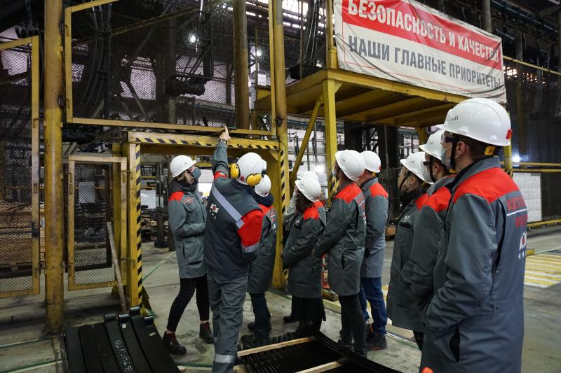 Чусовской завод ОМК посетили представители Пермской торгово-промышленной палаты и бизнесмены края
