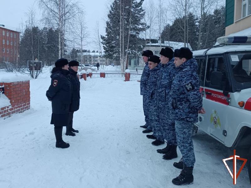 Росгвардия подвела итоги комплекса мероприятий по обеспечению безопасности дорожного движения в Югре