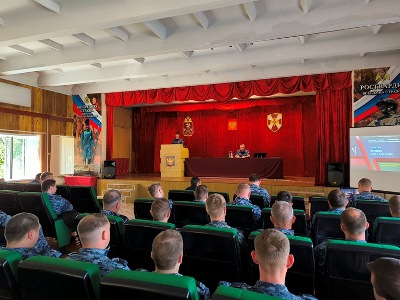 Ульяновские росгвардейцы приняли участие в технической конференции по вопросам безопасности на дороге