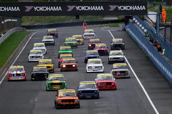 Стартовал новый сезон Classic Touring!