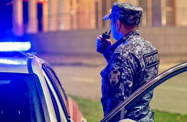 В Мордовии экипаж Росгвардии задержал нетрезвого мотоциклиста